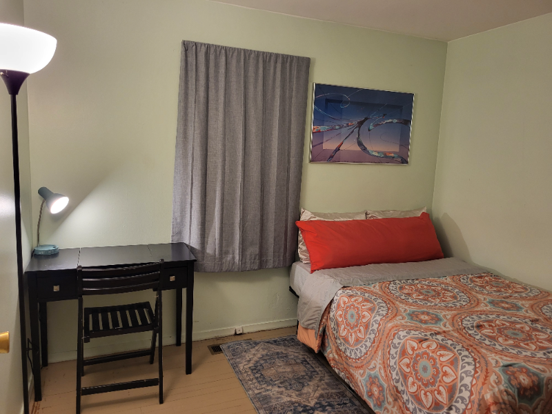 1985 Fairwood Ln - Photo 5 of 9