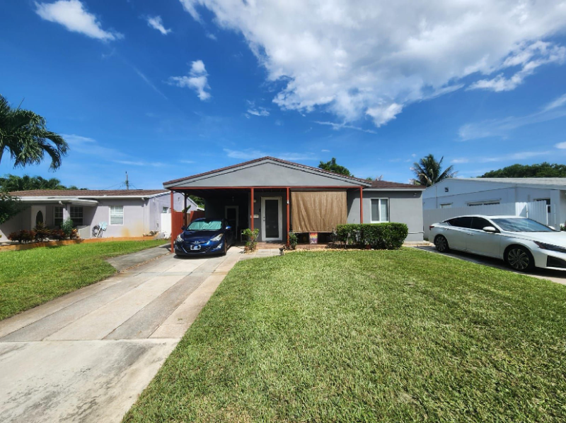 5140 Ne 3rd Ave #REAR - Photo 7 of 9