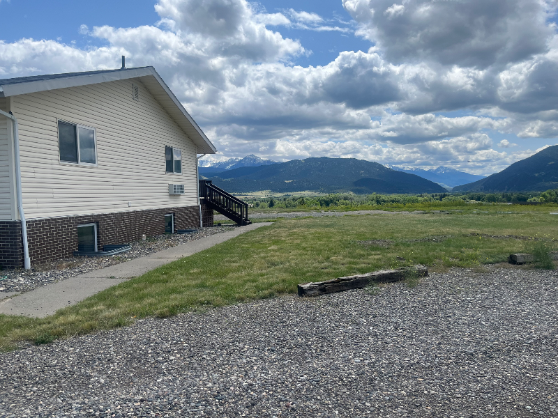 1201Q W Montana St #12 - Photo 3 of 11