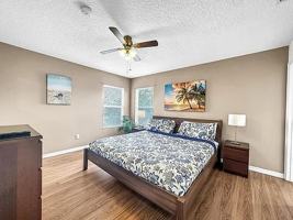featured image of 724 Solana Cir #1