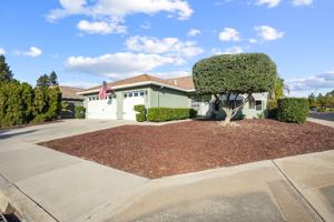 featured image of 209 Grapewood Ct