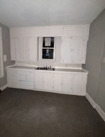 1204 N Church St - Photo 3 of 6