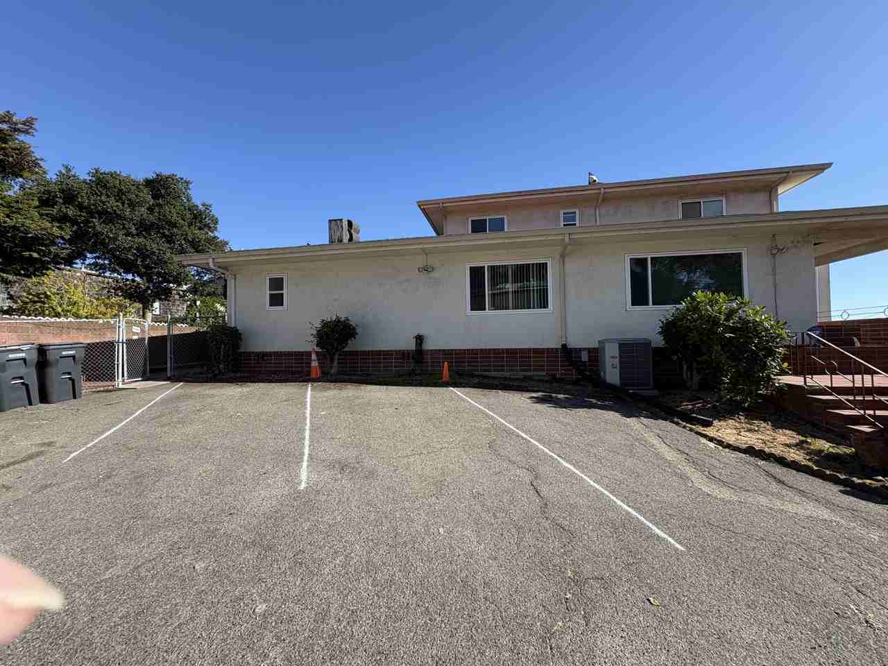 721 Hillside Avenue #NA - Photo 2 of 20