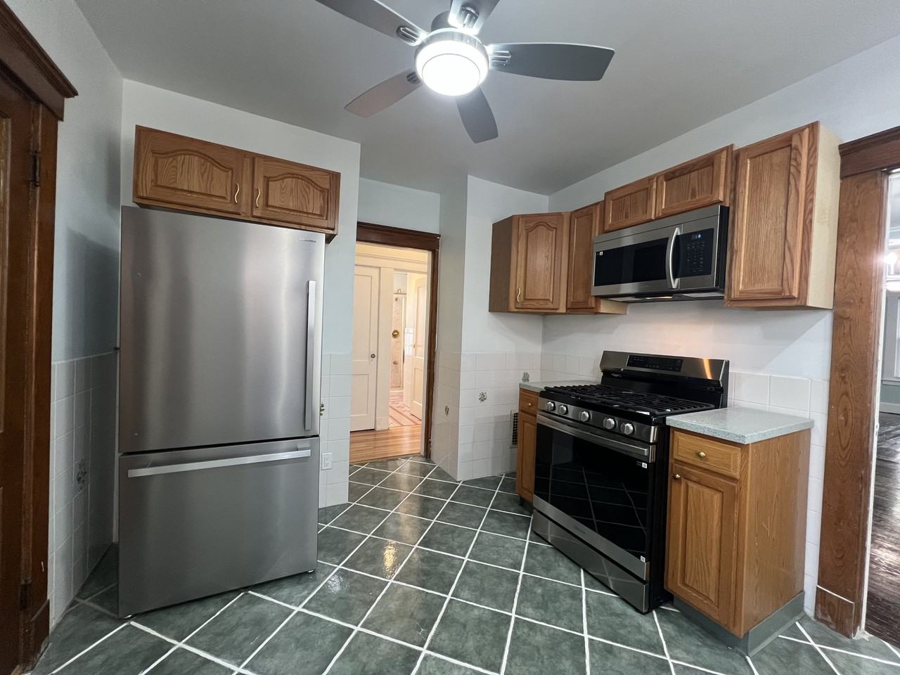 37 Center St #1 - Photo 7 of 17