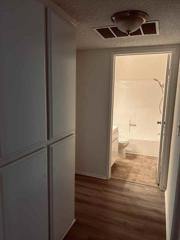 13040 Moorpark Street #102 - Photo 7 of 18