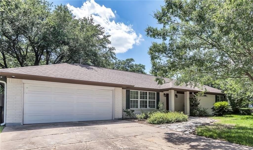 1800 Hondo Dr - Photo 2 of 22