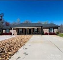4421 Dillbrook Ln - Photo 1 of 1