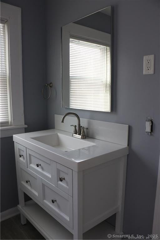 41 Colonial Rd - Photo 6 of 8