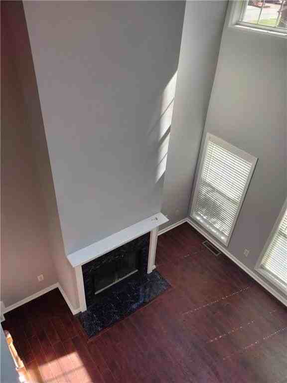 3299 Hampton Green Way - Photo 4 of 28