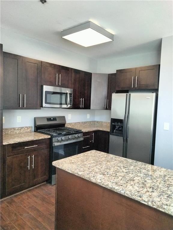 3299 Hampton Green Way - Photo 7 of 28