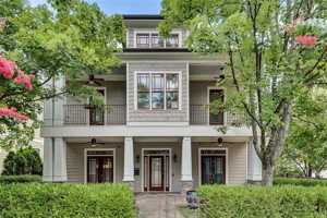 featured image of 175 Sampson St Ne