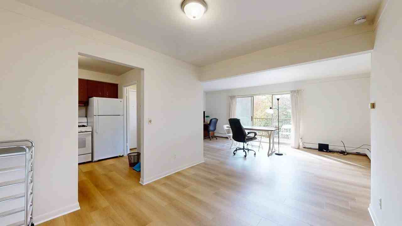 1257 Island Dr Apt 203 #203 - Photo 5 of 14