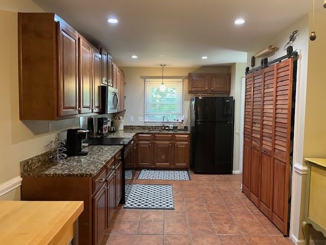 662 Poaug Lane - Photo 6 of 53