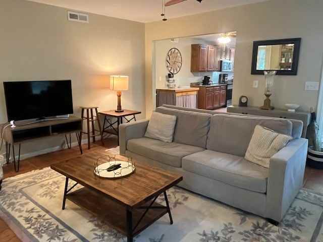 662 Poaug Lane - Photo 7 of 53