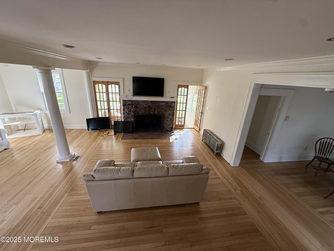 210 N Lincoln Avenue unit: Winter 26 - Photo 2 of 38