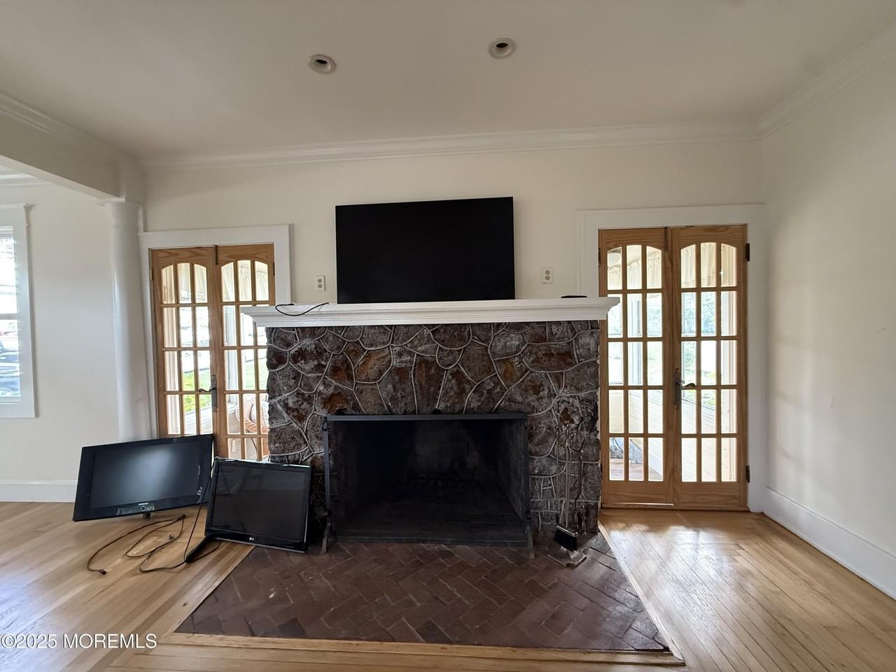 210 N Lincoln Avenue unit: Winter 26 - Photo 5 of 38