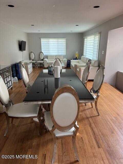 406 Deal Rd - Photo 5 of 6