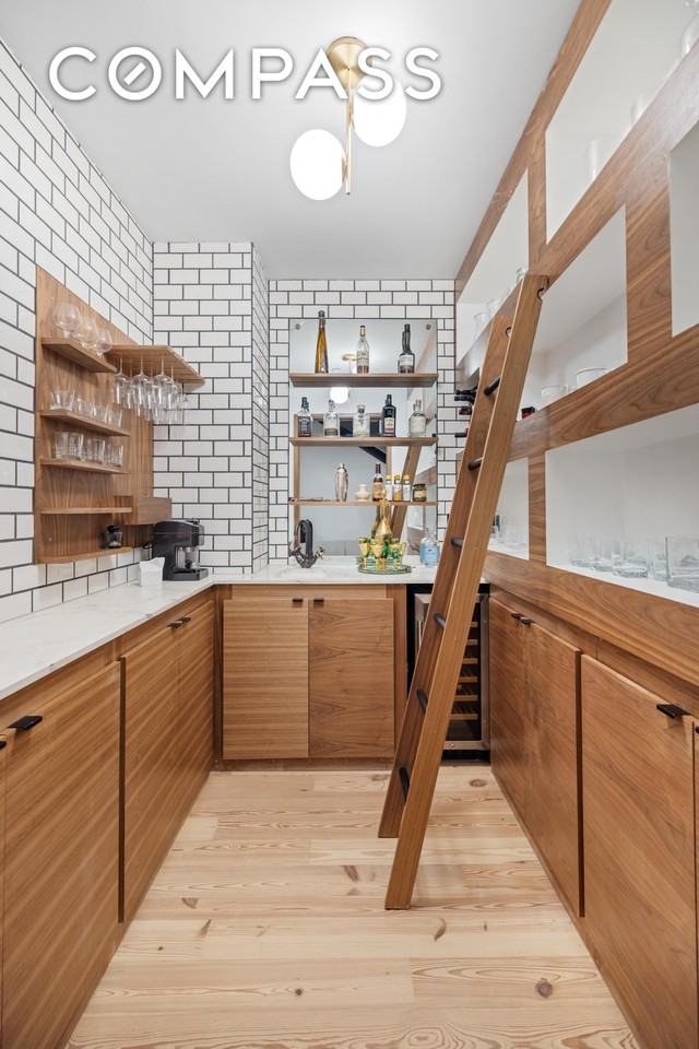 130 Furman St #S102 - Photo 3 of 22