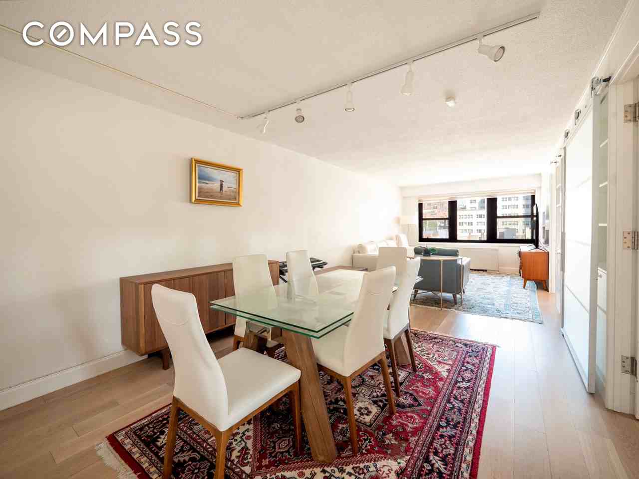 520 East 81st Street #10H - Photo 2 of 7