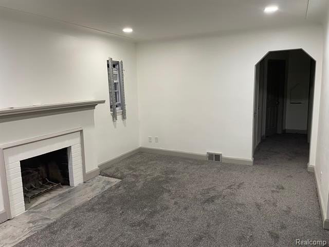 17211 Rutherford St - Photo 7 of 23