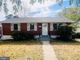 4712 Topping Rd - Photo 1 of 1