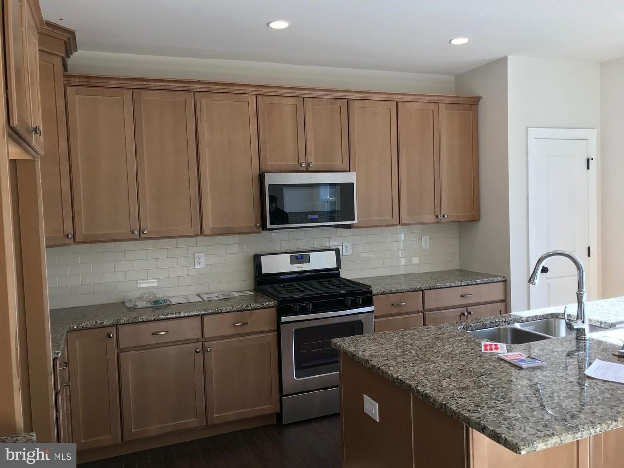 63 Lila Lane - Photo 3 of 7