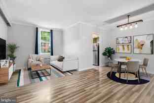 248 N Thomas St Apt 1 #1 - Photo 1 of 1