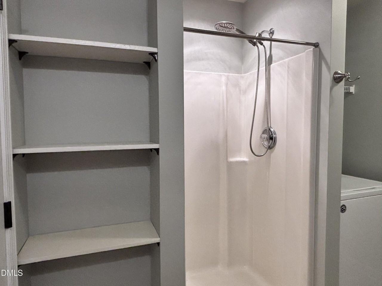 3839 Cary Glen Blvd - Photo 7 of 17