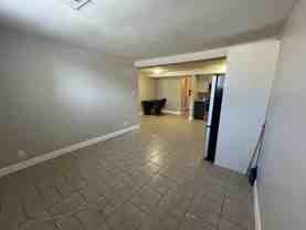 463 Tonelli St #C - Photo 1 of 1