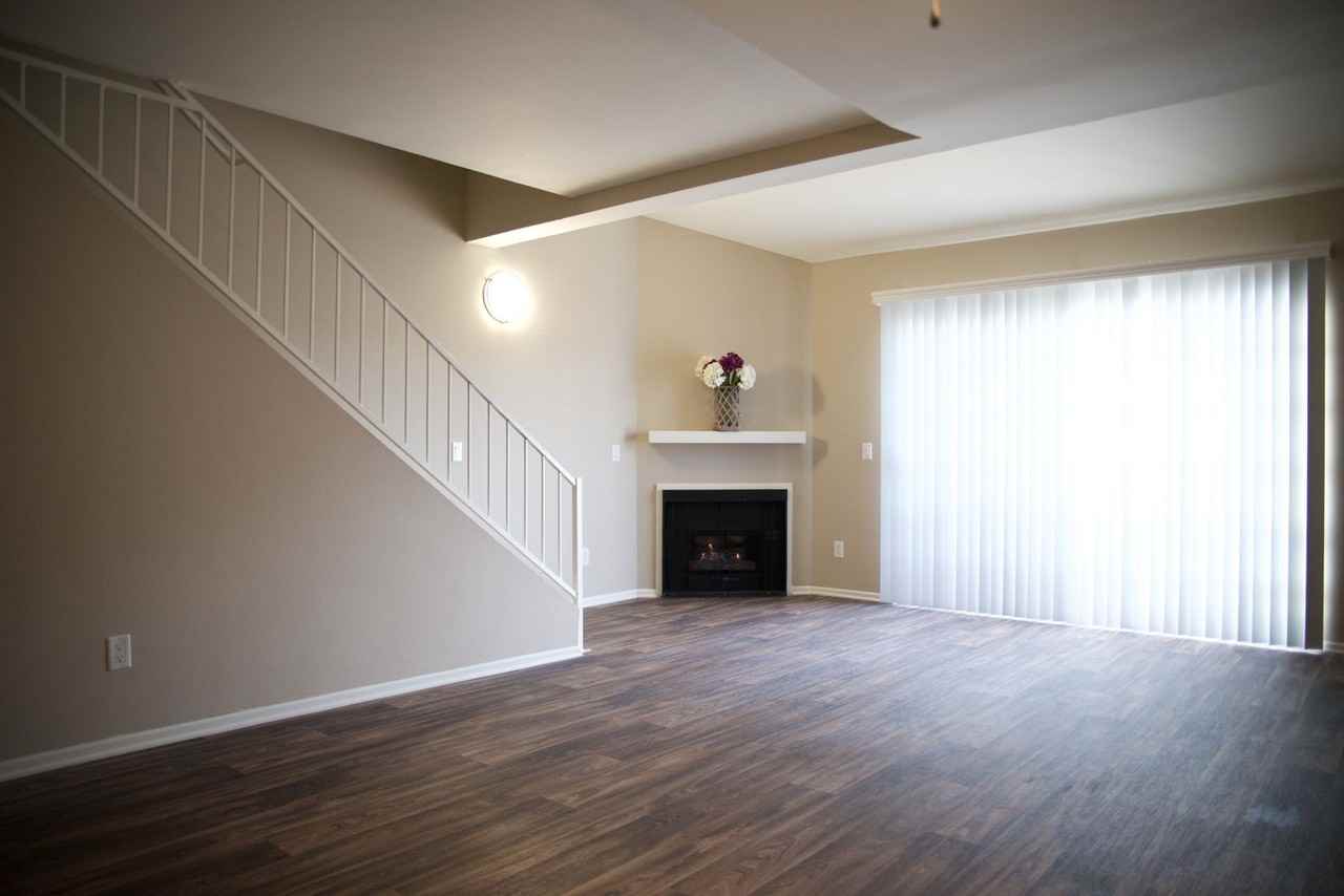 Townhomes on Emerson - Photo 2 of 40