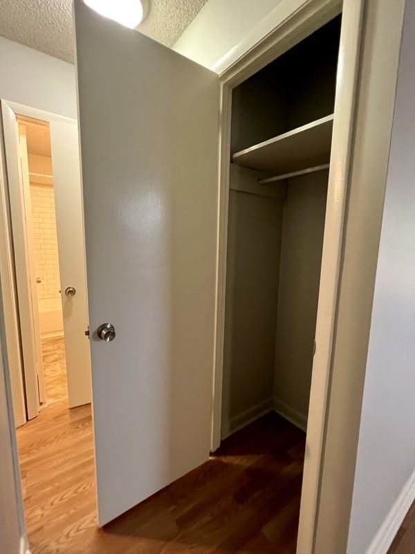 212 Ewing Dr #B - Photo 6 of 22