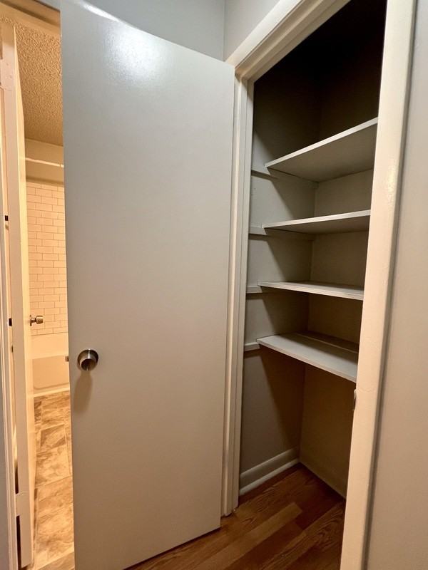 212 Ewing Dr #B - Photo 7 of 22