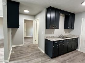 208 May Dr #D - Photo 1 of 1