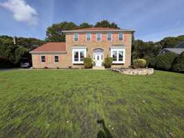 featured image of 7 Timber Ridge Drive