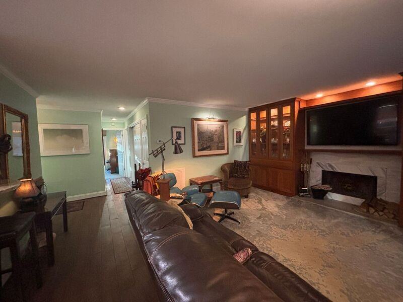 1155 Village Creek Ln #1 - Photo 3 of 20