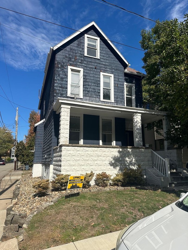 5429 Potter St - Photo 2 of 34