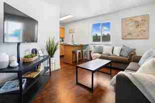 STUDENT HOUSING - Photo 1 of 1