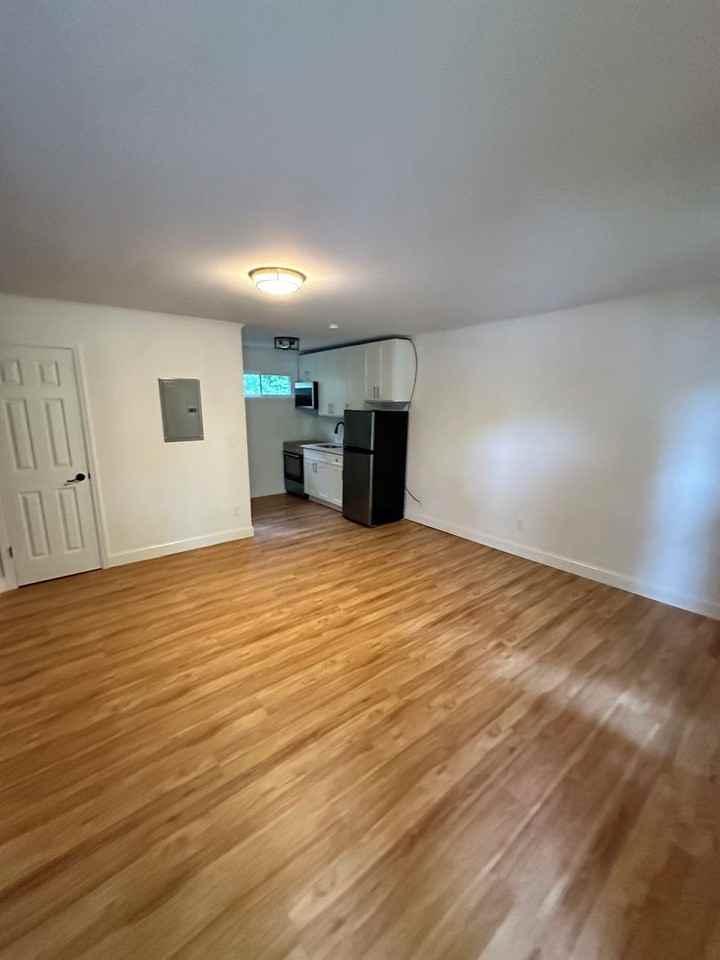 586 Route 23 LLC - Photo 3 of 16