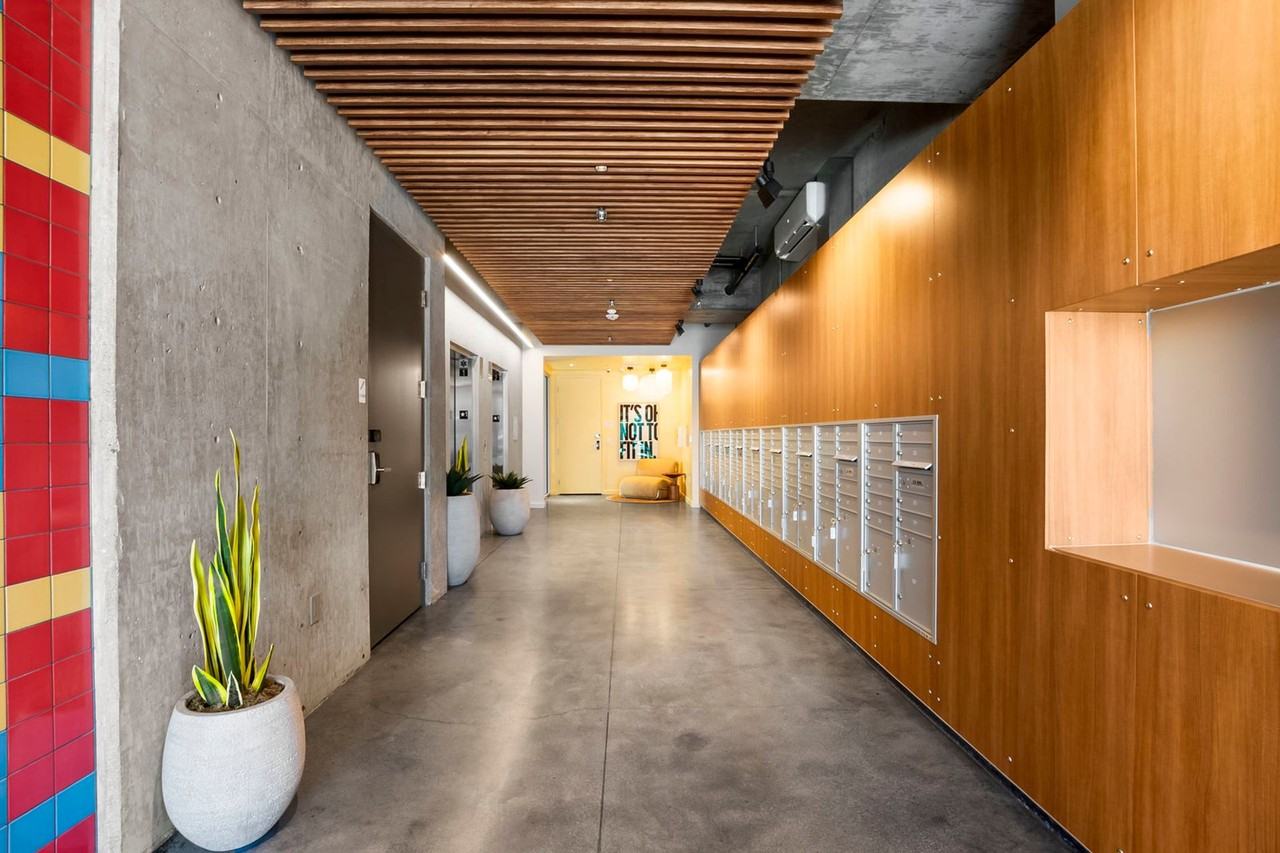 8th and U - Photo 6 of 34