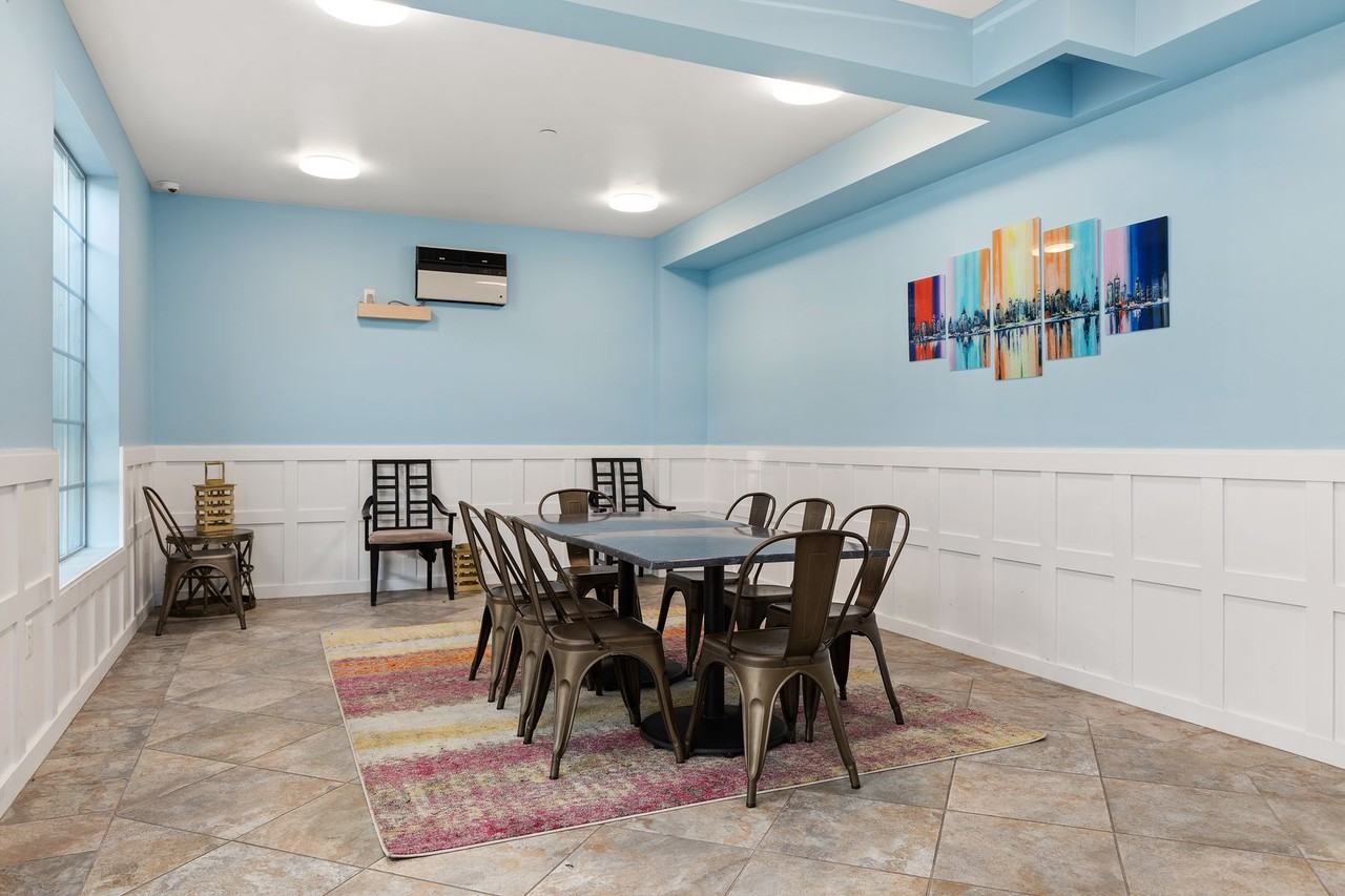 The Row House - Photo 5 of 50