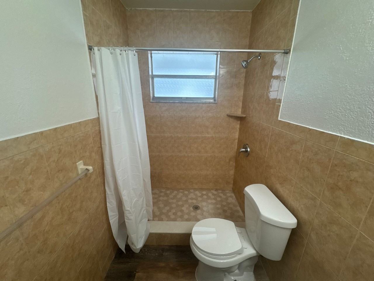 108 Premiere LLC & 128 Premiere LLC - Photo 5 of 9