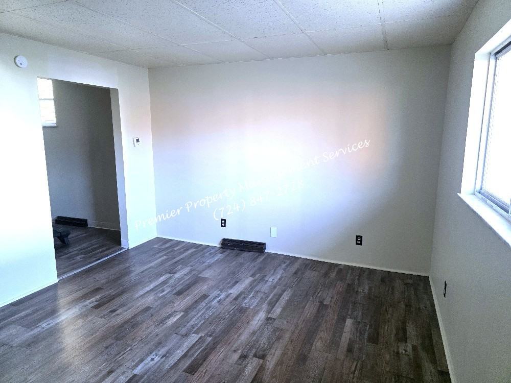 485 New York Avenue - Photo 3 of 12