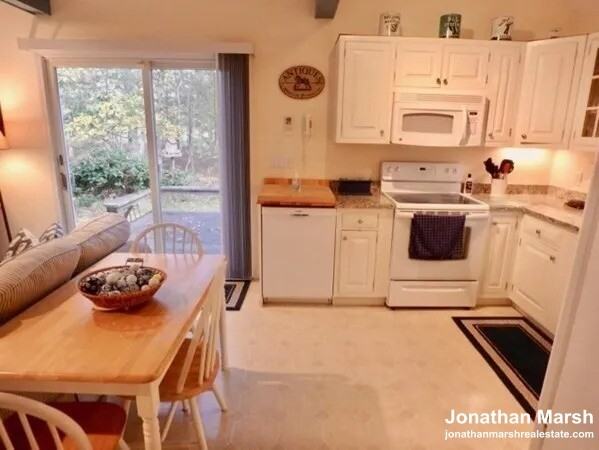 83 Ashtons Way - Photo 3 of 3