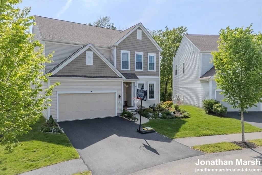 156 Stonehaven Dr - Photo 2 of 8