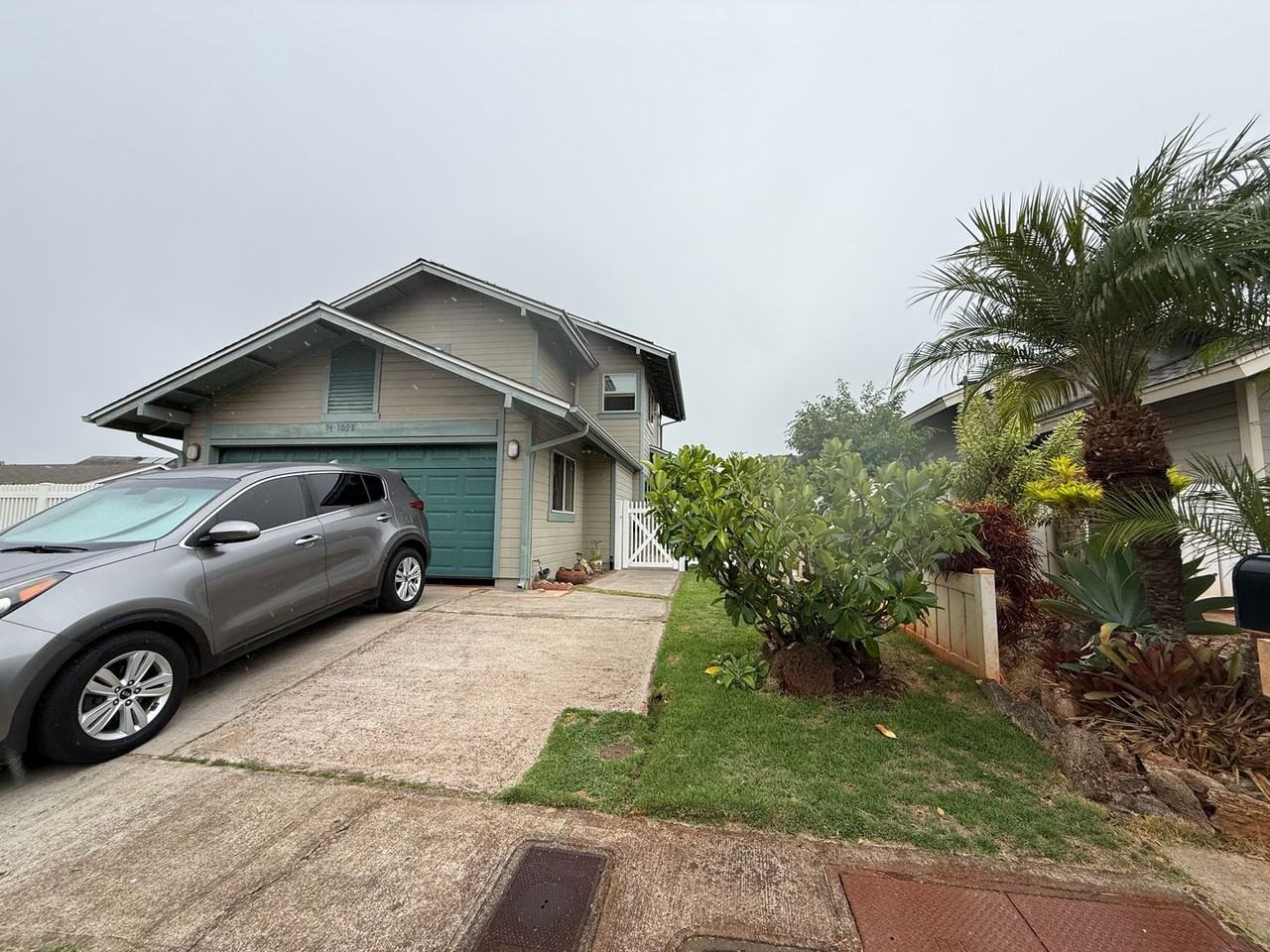 94-1098 Awalua St - Photo 4 of 34