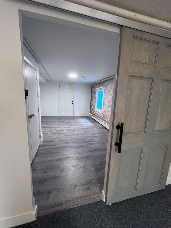 221 Channing St Ne ##B