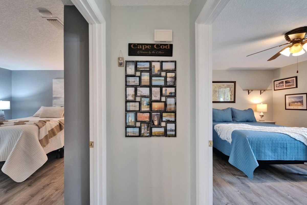 1349 New Bedford Dr ##6 - Photo 3 of 8