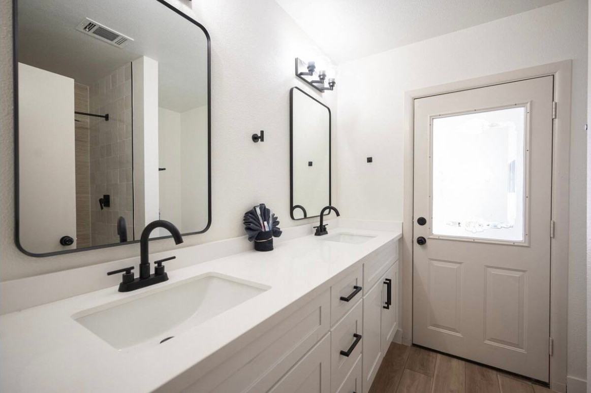 6160 Katella Ave - Photo 7 of 13