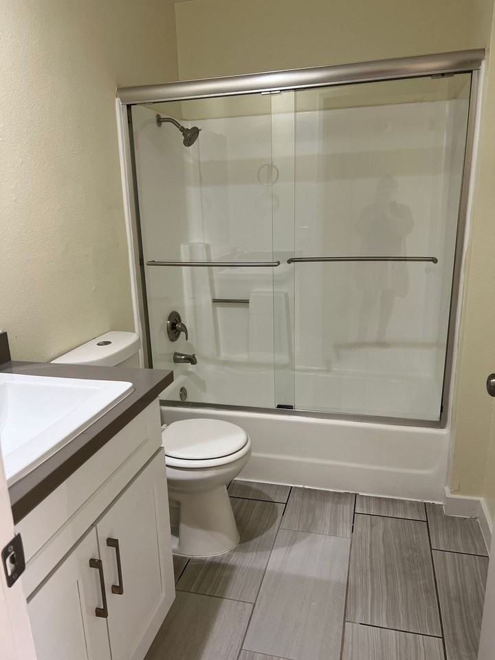 Orion Apartments - Photo 7 of 7