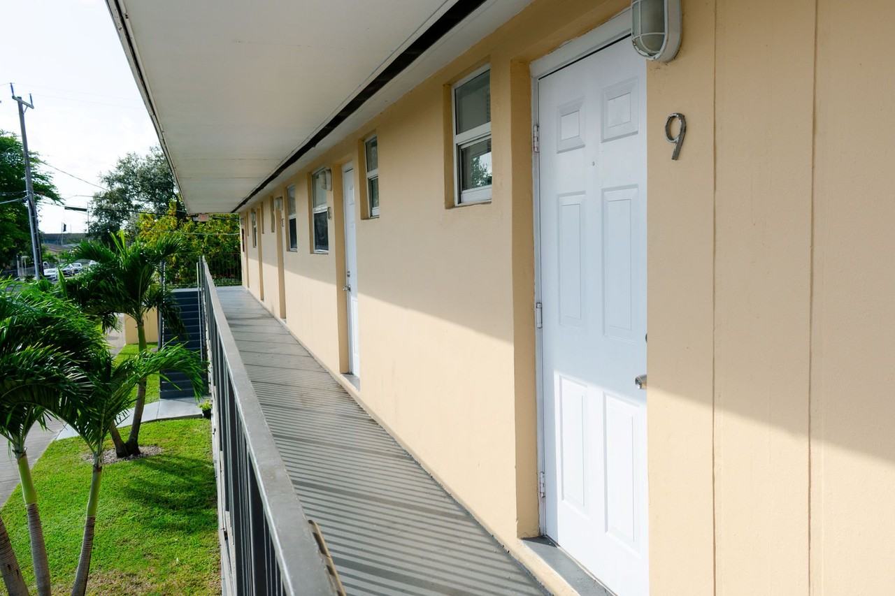 Airport Square - Photo 7 of 15